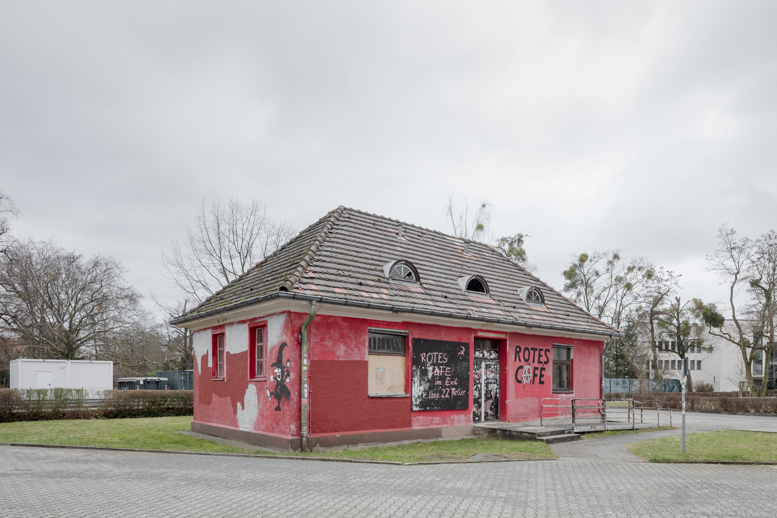 Das ehemalige Tierstallgebäude, später studentisches „Rotes Café“